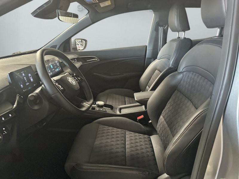 MG MOTOR MG3 Hybrid+ 195ch Luxury 2024 - photo n°9 MG MOTOR MG3 Hybrid+ 195ch Luxury  occasion à Glos - photo n°9