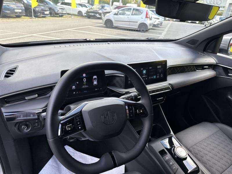MG MOTOR MG3 Hybrid+ 195ch Luxury  occasion  Varennes-sur-Seine - photo n10