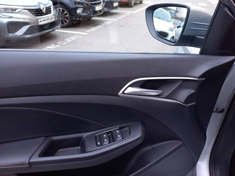 MG MOTOR MG3 Hybrid+ 195ch Luxury  occasion � Vert-Saint-Denis - photo n�15