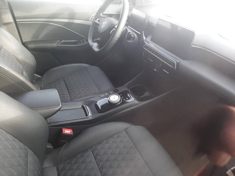 MG MOTOR MG3 Hybrid+ 195ch Luxury  occasion � Vert-Saint-Denis - photo n�5