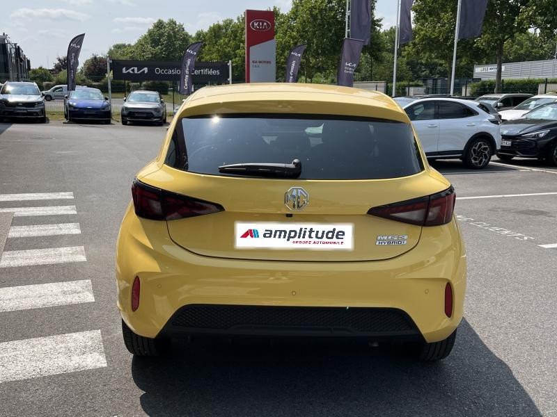 MG MOTOR MG3 Hybrid+ 195ch Luxury  occasion  Vert-Saint-Denis - photo n6