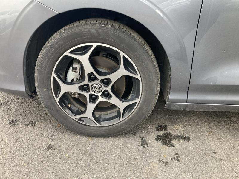 MG MOTOR MG3 Hybrid+ 195ch Luxury  occasion  Saint-Maximin - photo n14