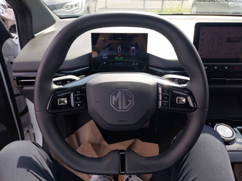 MG MOTOR MG4 Electric 64kWh - 150 kW 2WD Comfort  occasion  Toulenne - photo n19