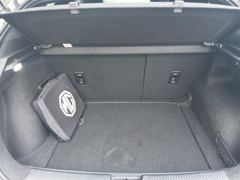 MG MOTOR MG4 EV 170ch - 51kWh MY23  occasion  Vert-Saint-Denis - photo n13