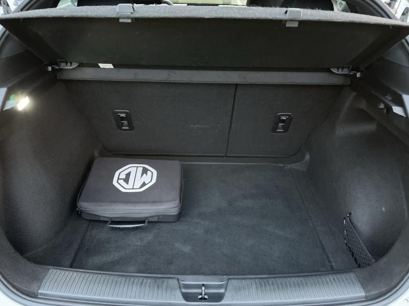 MG MOTOR MG4 EV 170ch - 51kWh MY23  occasion � Vert-Saint-Denis - photo n�14