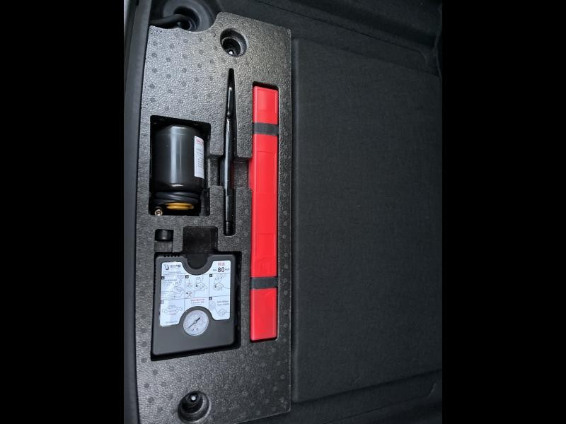 MG MOTOR MG4 EV 170ch - 51kWh MY23  occasion � Vert-Saint-Denis - photo n�15