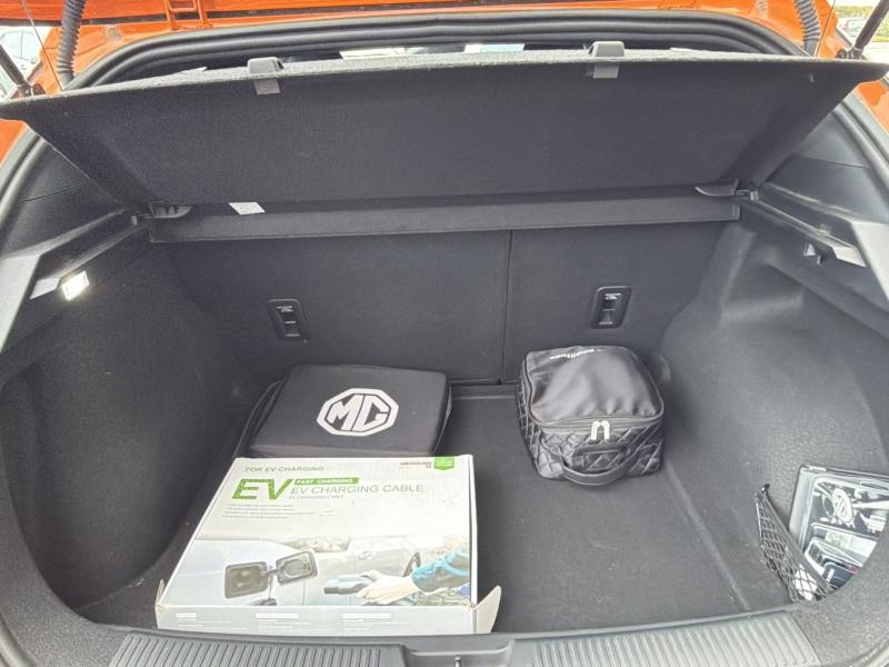 MG MOTOR MG4 EV 170ch - 51kWh MY23  occasion � Saint-Maximin - photo n�13