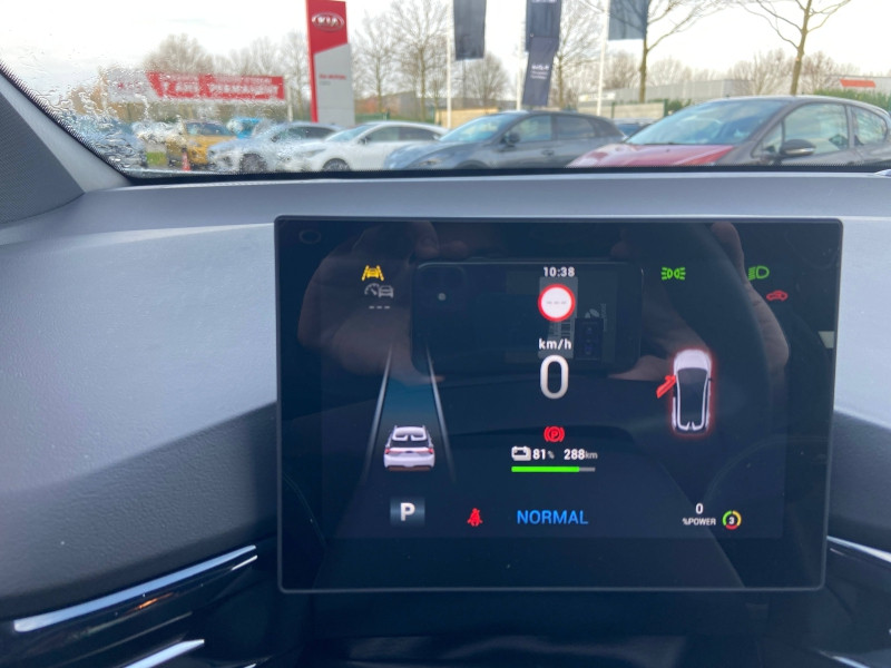 MG MOTOR MG4 EV 204ch - 64kWh Luxury MY23  occasion  Vert-Saint-Denis - photo n13