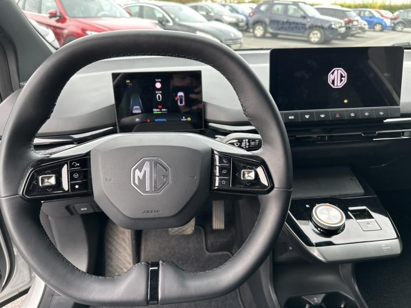 MG MOTOR MG4 EV 204ch - 64kWh Luxury MY23  occasion  Saint-Maximin - photo n18