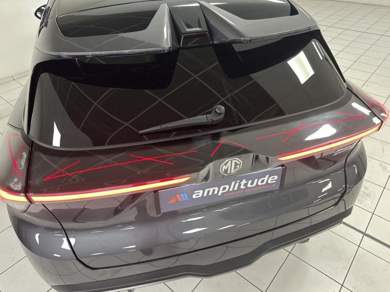 MG MOTOR MG4 EV 245ch - 77kWh Luxury MY23  occasion � Vert-Saint-Denis - photo n�7