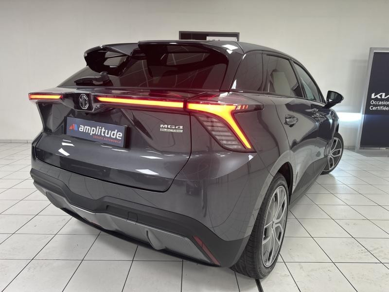 MG MOTOR MG4 EV 245ch - 77kWh Luxury MY23  occasion � Vert-Saint-Denis - photo n�5