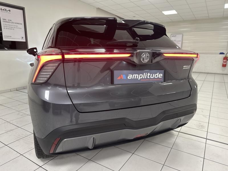 MG MOTOR MG4 EV 245ch - 77kWh Luxury MY23  occasion � Vert-Saint-Denis - photo n�6