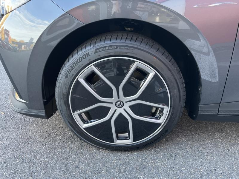 MG MOTOR MG4 EV 245ch - 77kWh Luxury MY23  occasion � Garges-l�s-Gonesse - photo n�9