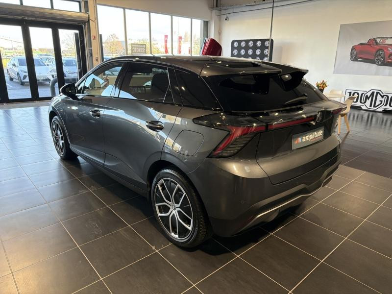 MG MOTOR MG4 EV 245ch - 77kWh Luxury MY23  occasion � Saint-Maximin - photo n�7