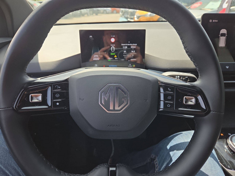 MG MOTOR MG4 MG4 Electric 64kWh - 150 kW 2WD Comfort 5p  occasion  Anglet - photo n16