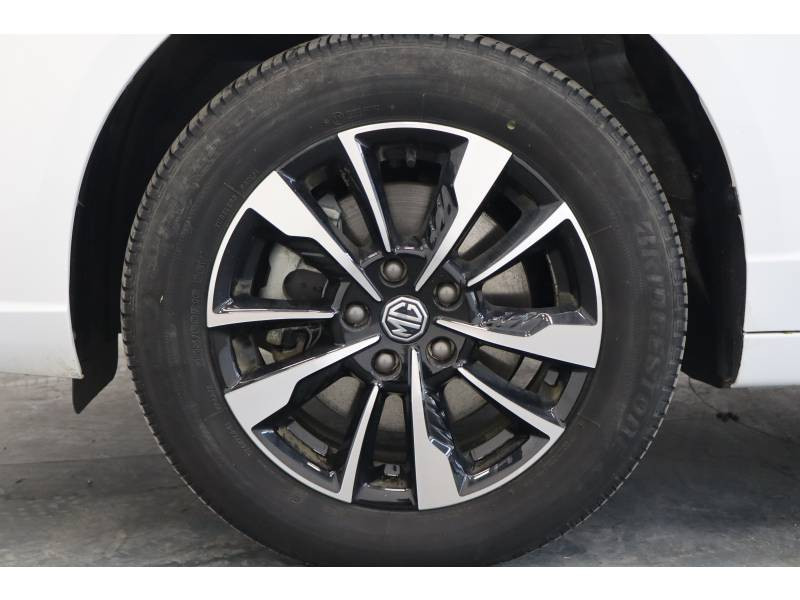 MG MOTOR MG5 Autonomie Standard 50kWh - 130 kW 2WD Comfort  occasion � LONS - photo n�7