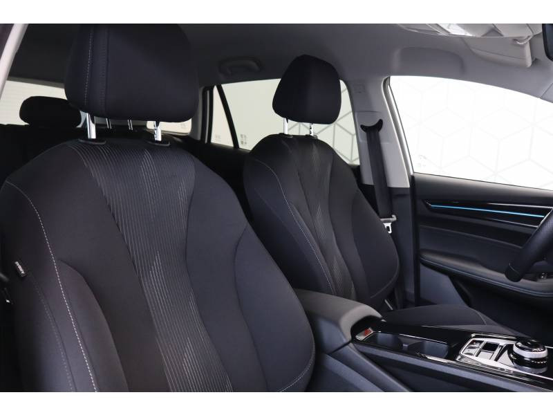 MG MOTOR MG5 Autonomie Standard 50kWh - 130 kW 2WD Comfort  occasion � LONS - photo n�10