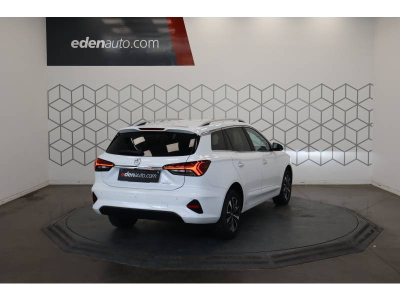 MG MOTOR MG5 Autonomie Standard 50kWh - 130 kW 2WD Comfort  occasion � LONS - photo n�2