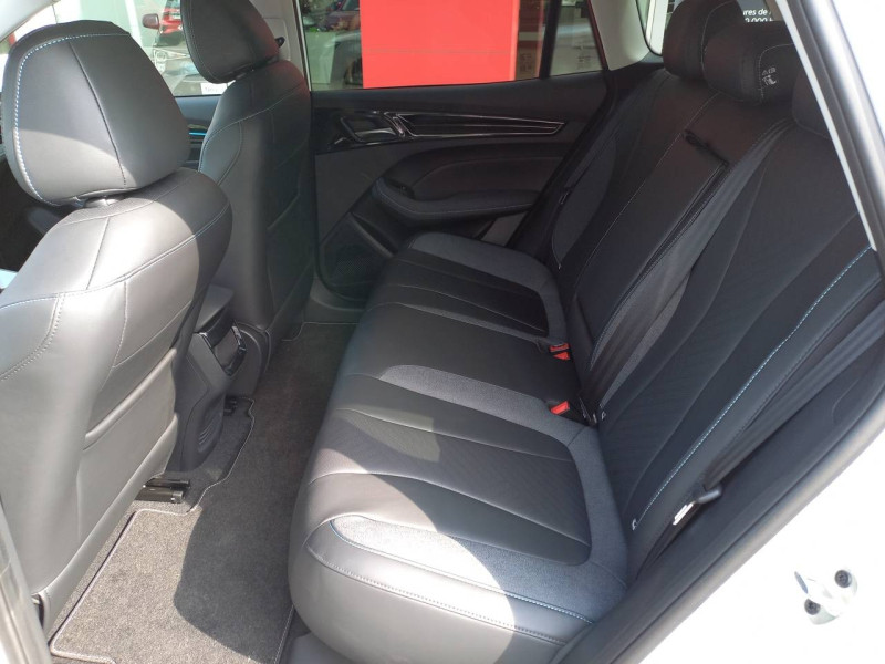 MG MOTOR MG5 EV 156ch - 61kWh Luxury MY23  occasion à Vert-Saint-Denis - photo n°11