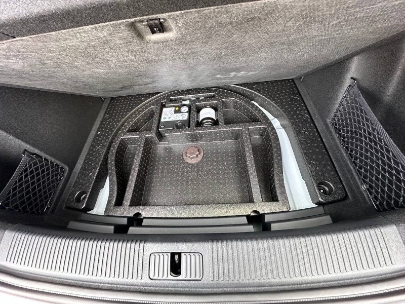 MG MOTOR MG5 EV 156ch - 61kWh Luxury MY23  occasion  Saint-Maximin - photo n20