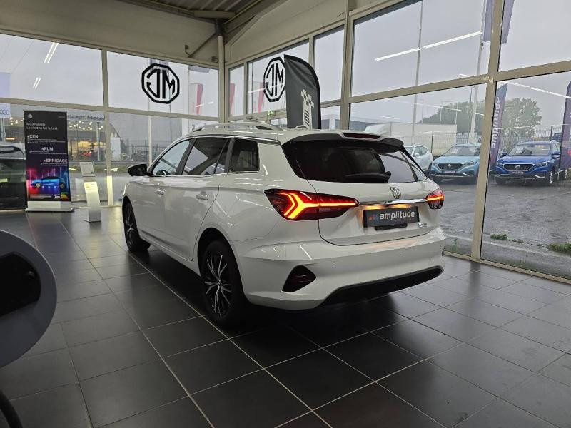 MG MOTOR MG5 EV 156ch - 61kWh Luxury MY23  occasion  Jaux - photo n7