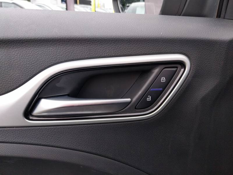 MG MOTOR ZS 1.0L T-GDI 111ch 2WD Luxury  occasion  Toulenne - photo n18