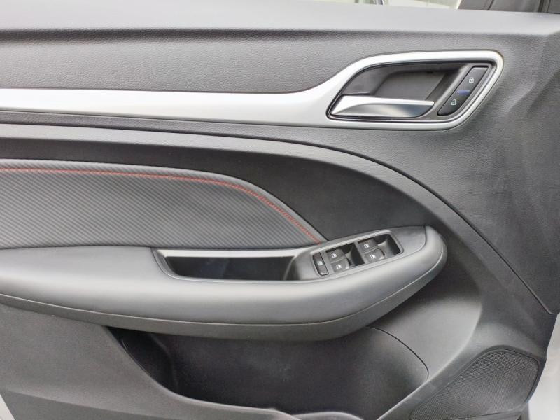 MG MOTOR ZS 1.5 VTi-Tech 106ch Comfort  occasion � Arnage - photo n�15