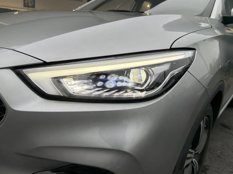 MG MOTOR ZS 1.5 VTi-Tech 106ch Comfort  occasion � Saint-Maximin - photo n�8