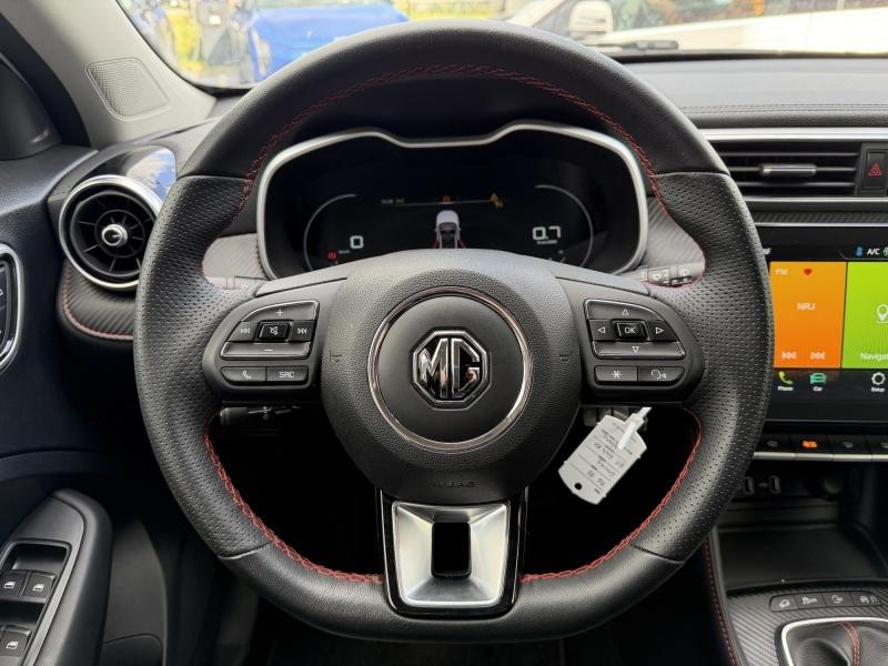 MG MOTOR ZS 1.5 VTi-Tech 106ch Luxury  occasion  Barberey-Saint-Sulpice - photo n15