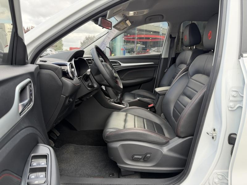MG MOTOR ZS 1.5 VTi-Tech 106ch Luxury  occasion  Barberey-Saint-Sulpice - photo n10