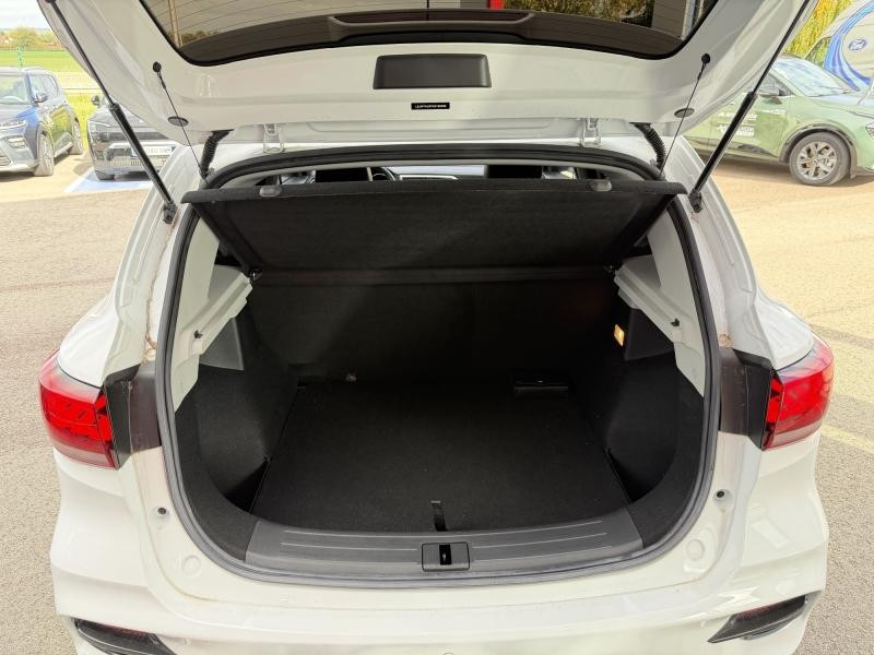 MG MOTOR ZS 1.5 VTi-Tech 106ch Luxury  occasion  Barberey-Saint-Sulpice - photo n12