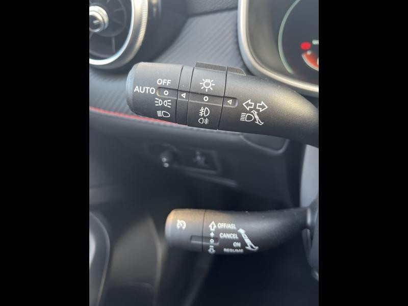 MG MOTOR ZS 1.5 VTi-Tech 106ch Luxury  occasion  Vert-Saint-Denis - photo n17