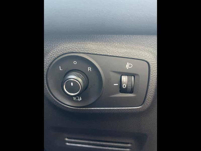 MG MOTOR ZS 1.5 VTi-Tech 106ch Luxury  occasion  Vert-Saint-Denis - photo n20