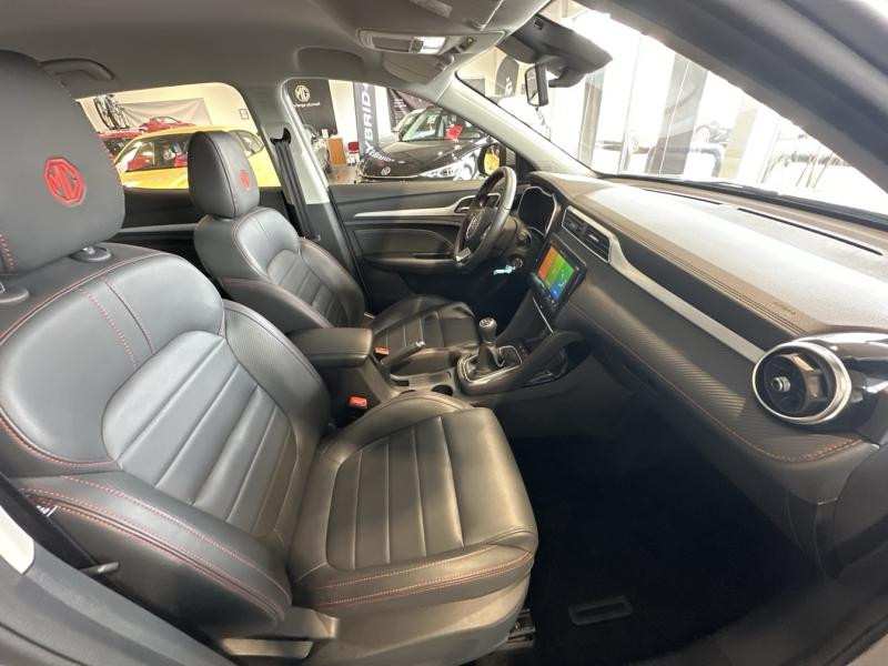 MG MOTOR ZS 1.5 VTi-Tech 106ch Luxury  occasion  Saint-Maximin - photo n11