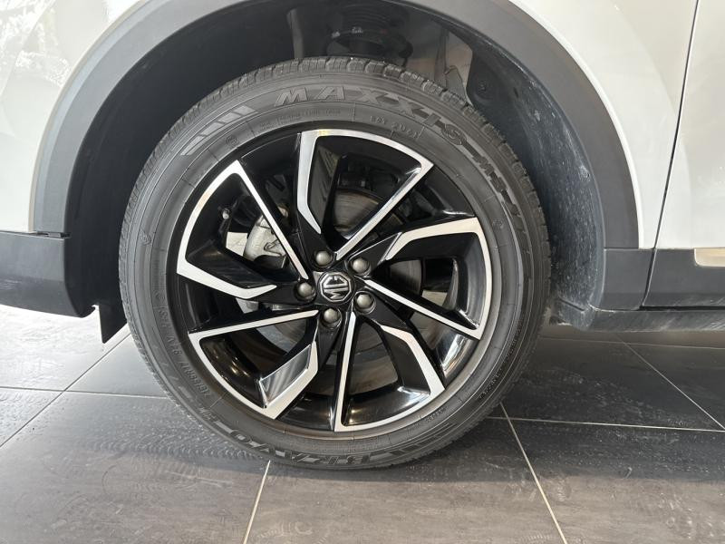 MG MOTOR ZS 1.5 VTi-Tech 106ch Luxury  occasion  Saint-Maximin - photo n15