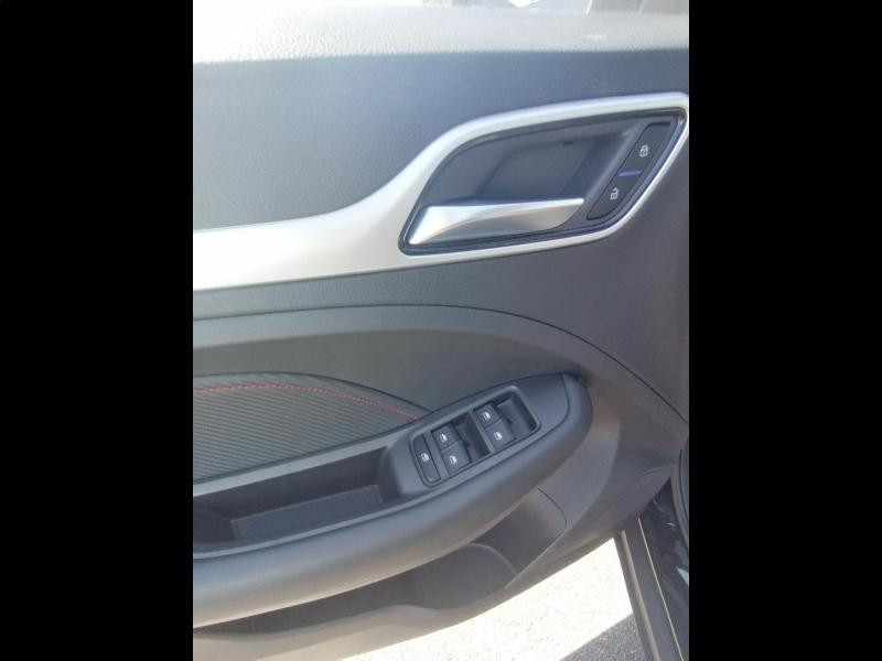 MG MOTOR ZS 1.5 VTi-Tech 106ch Luxury  occasion  Saint-Maximin - photo n20