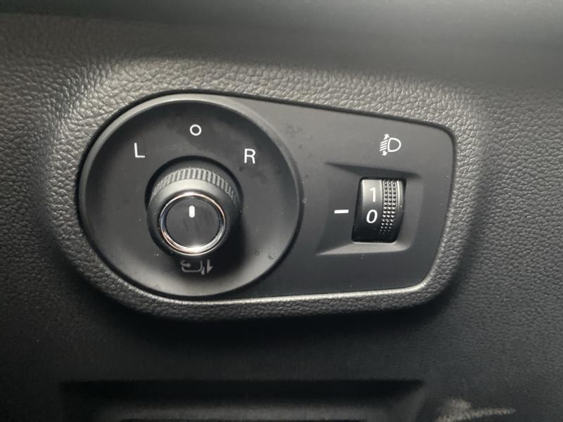 MG MOTOR ZS 1.5 VTi-Tech 106ch Luxury  occasion  Jaux - photo n16