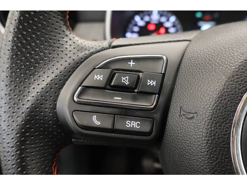 MG MOTOR ZS 1.5L VTI-Tech 106ch 2WD Comfort  occasion à LONS - photo n°11