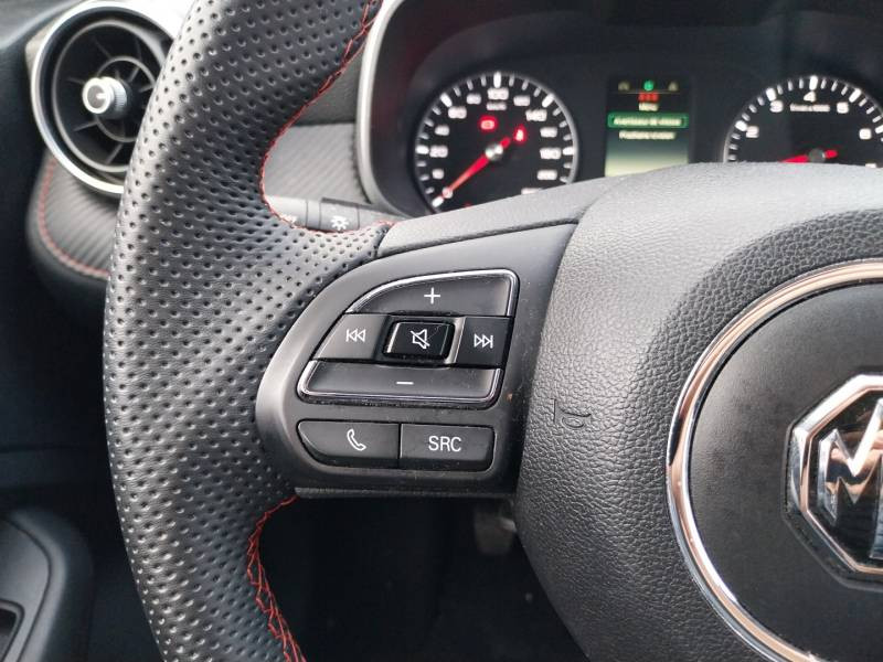 MG MOTOR ZS 1.5L VTI-Tech 106ch 2WD Comfort  occasion � Toulenne - photo n�20