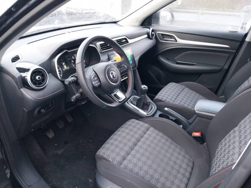 MG MOTOR ZS 1.5L VTI-Tech 106ch 2WD Comfort  occasion � Toulenne - photo n�10
