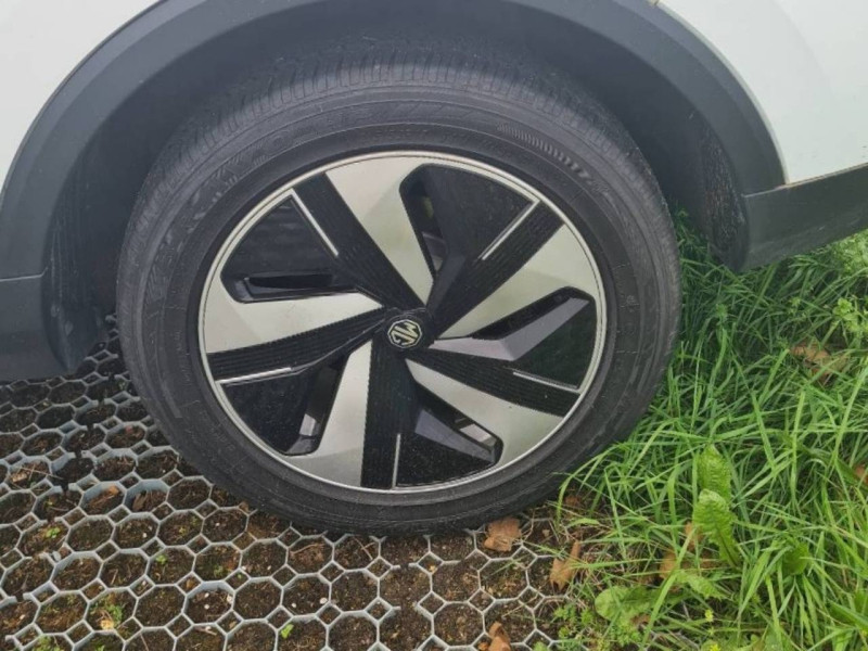 MG MOTOR ZS EV 156ch - 70kWh Luxury  occasion  Vert-Saint-Denis - photo n11