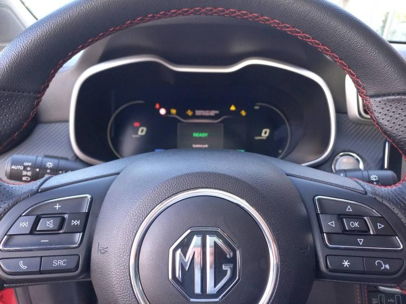 MG MOTOR ZS EV 156ch - 70kWh Luxury  occasion  Vert-Saint-Denis - photo n17