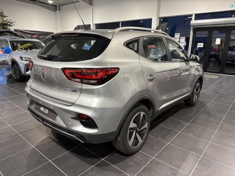 MG MOTOR ZS EV 177ch - 50kWh Comfort  occasion  Saint-Maximin - photo n5