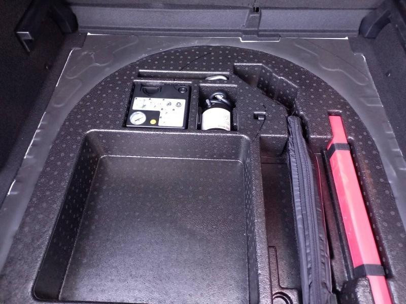 MG MOTOR ZS EV 177ch - 51kWh Luxury  occasion  Vert-Saint-Denis - photo n16