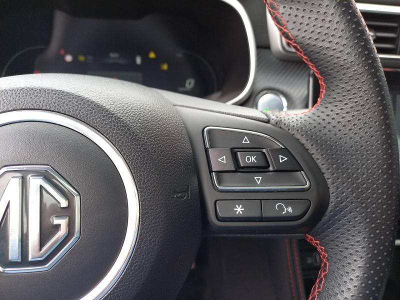 MG MOTOR ZS EV 177ch - 51kWh Luxury  occasion  Vert-Saint-Denis - photo n19
