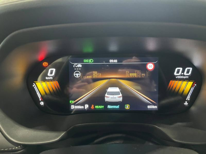 MG MOTOR ZS Hybrid+ 197ch Luxury  occasion  Vert-Saint-Denis - photo n14