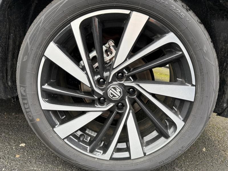 MG MOTOR ZS Hybrid+ 197ch Luxury  occasion � Saint-Maximin - photo n�15