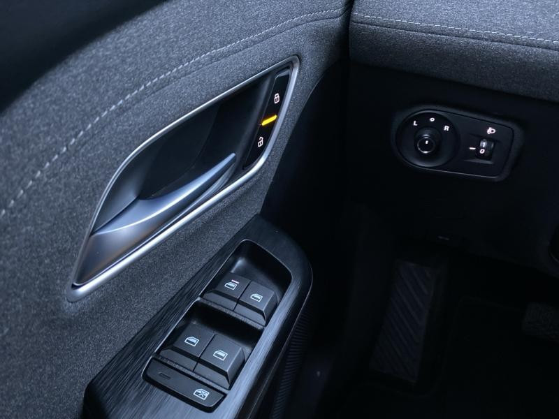 MG MOTOR ZS Hybrid+ 197ch Standard  occasion  Saint-Doulchard - photo n20