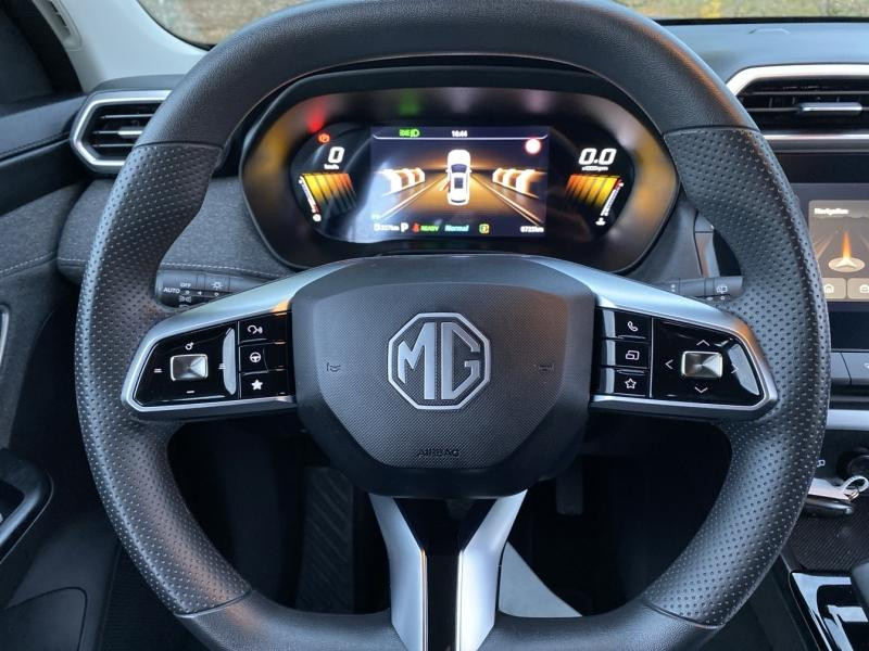 MG MOTOR ZS Hybrid+ 197ch Standard  occasion  Saint-Doulchard - photo n15