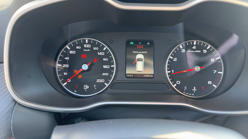 MG MOTOR ZS ZS 1.5L VTI-Tech 106ch 2WD Comfort 5p 2022 - photo n°19 MG MOTOR ZS ZS 1.5L VTI-Tech 106ch 2WD Comfort 5p  occasion à Mont-de-Marsan - photo n°19